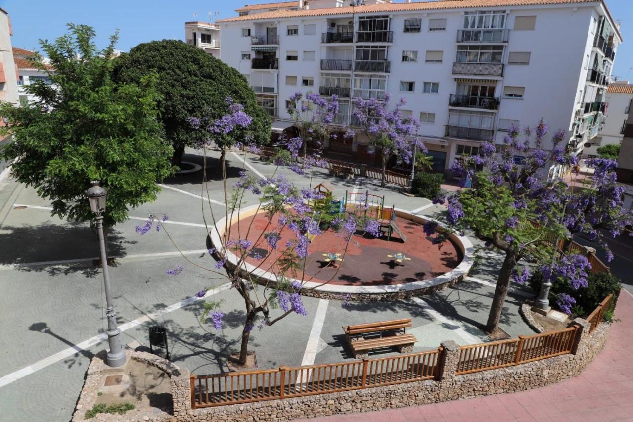 Loft La Marina Nerja Apartment ภายนอก รูปภาพ